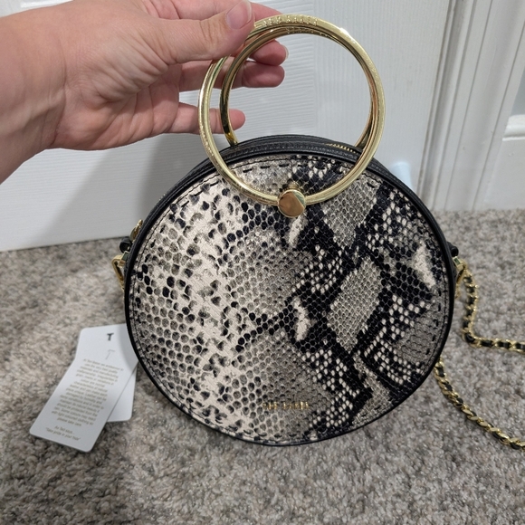 Ted Baker Debbs Black Exotic Stab Stitch Circle Crossbody Bag - Snake Print - Picture 10 of 12